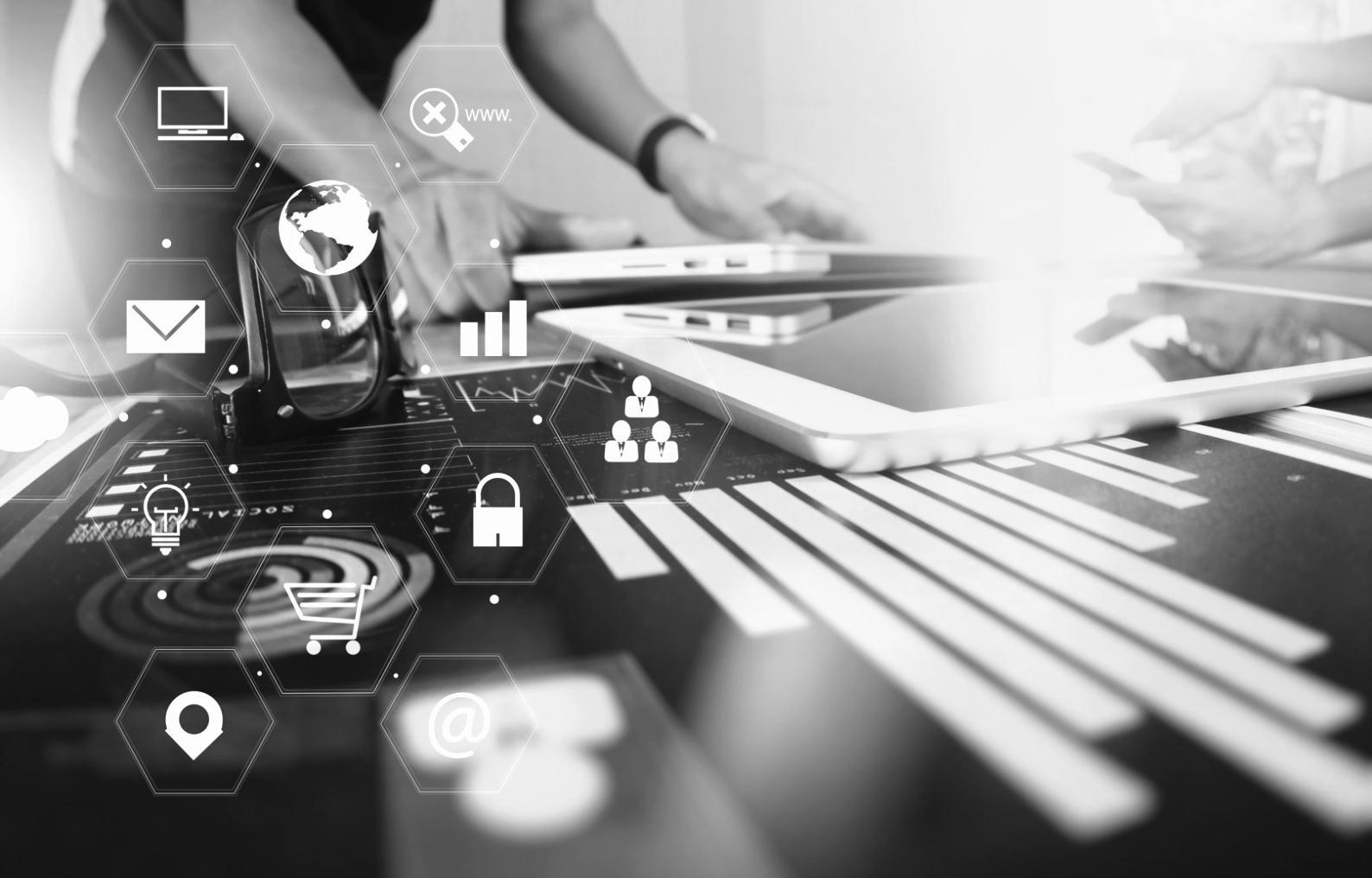 Technical infrastructure monitoring setup